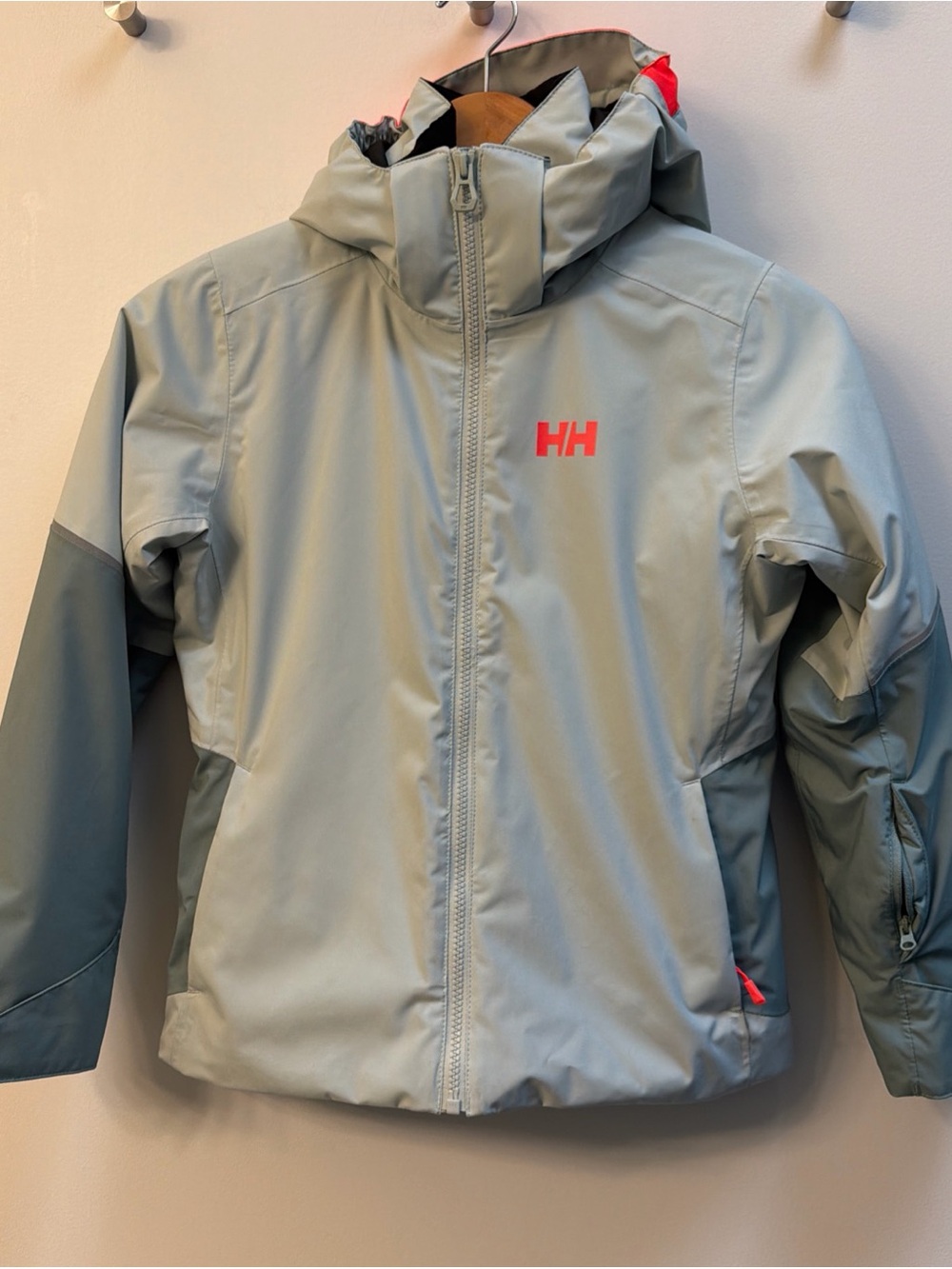 Helly Hansen ski jacket 10/140
